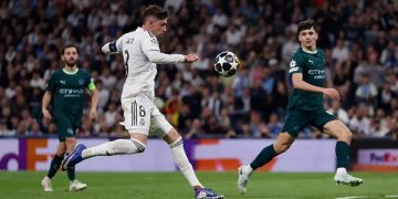 Federico Valverde (8) face à Manchester City. Site officiel du Real Madrid