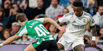 Real Madrid vs Real Betis. Site officiel des Merengues